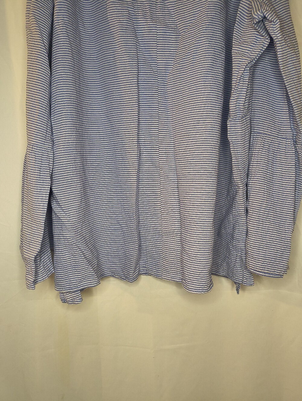Ann Taylor Light Blue & White Striped V-Neck Tunic - Picture 4 of 5